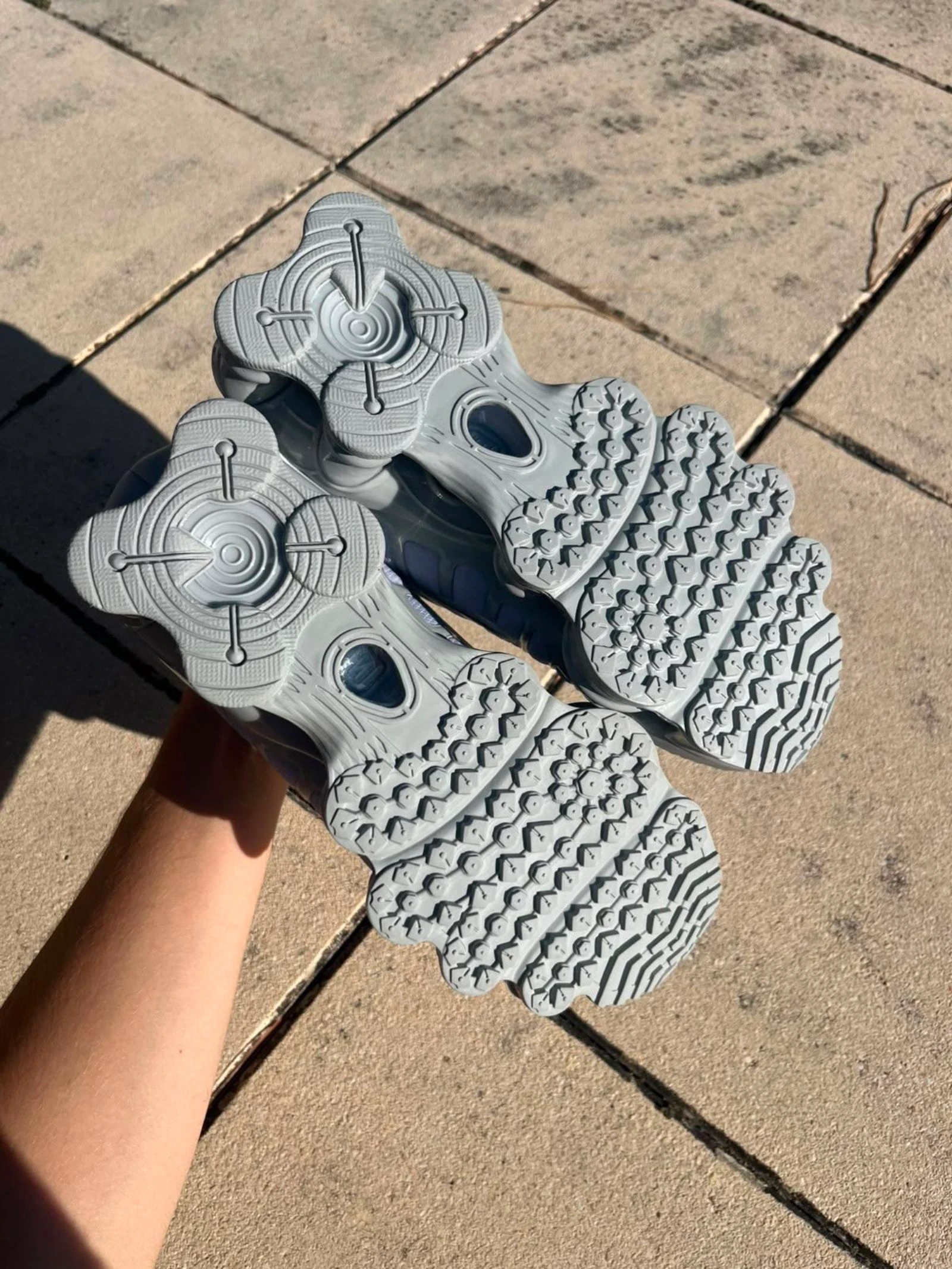 Nike Shox TL Platino Plata Y2K Nuevas Auténticas Tamaño 39 Zapatillas Hombre Mujer Con Caja – photo 4